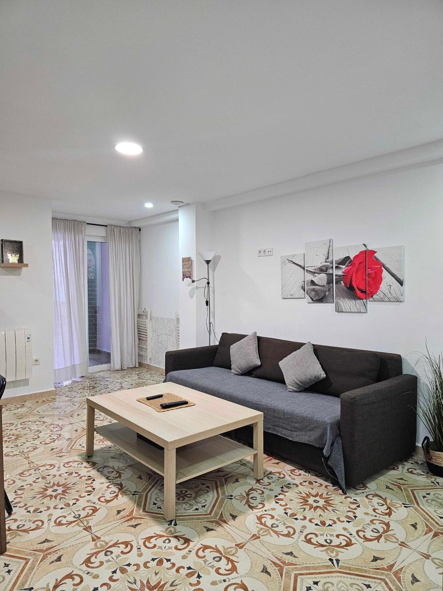 Suncastle Apartamentos Alicante -With Sunny Rooftop Terrace And Barbecue Buitenkant foto