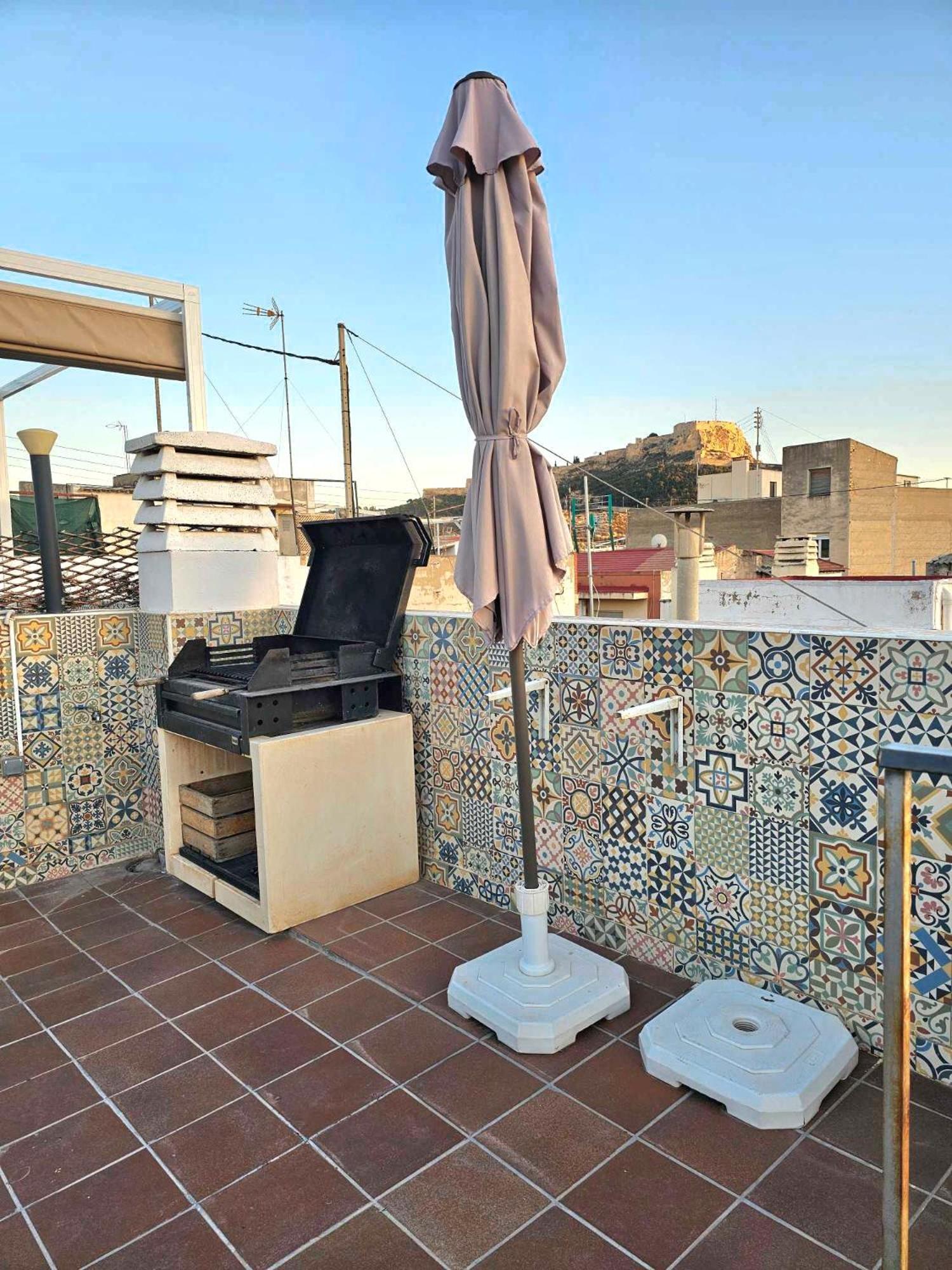 Suncastle Apartamentos Alicante -With Sunny Rooftop Terrace And Barbecue Buitenkant foto